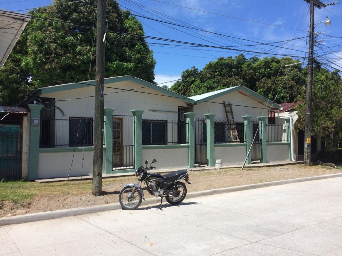 Elizabeth Enchantments La Ceiba Ngoại thất bức ảnh
